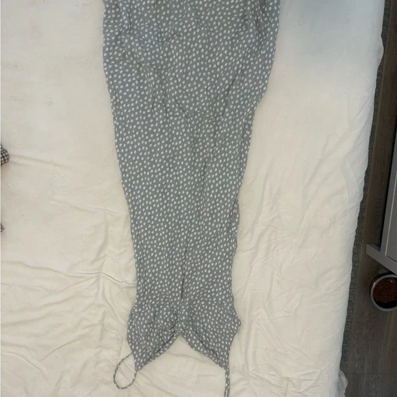 Abercrombie Twist Front Midi Dress - Picture 2 of 8